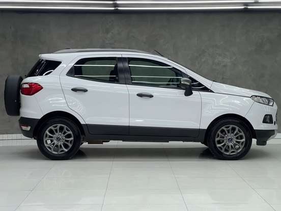 FORD-ECOSPORT-2014