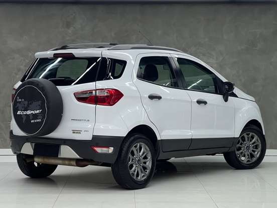 FORD-ECOSPORT-2014