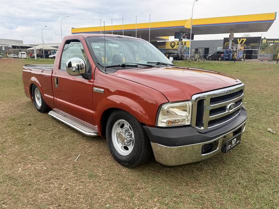 Ford F-250 4.2 XL 4X2 CS V6 Gasolina 2P Manual