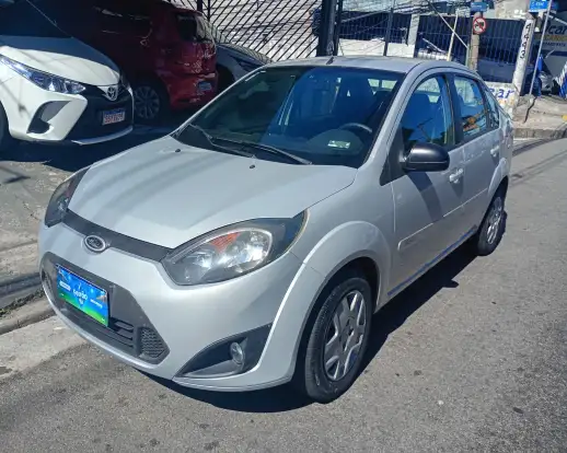 FORD-FIESTA-2013