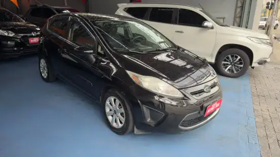 FORD-FIESTA-2012
