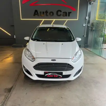 FORD-FIESTA-2014