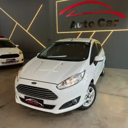 FORD-FIESTA-2014