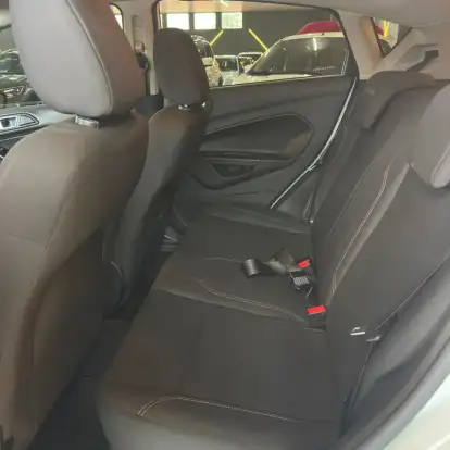 FORD-FIESTA-2014