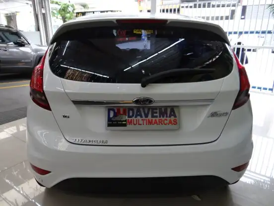 FORD-FIESTA-1.6 TITANIUM PLUS HATCH 16V FLEX 4P POWERSHIFT FORD-FIESTA-2016
