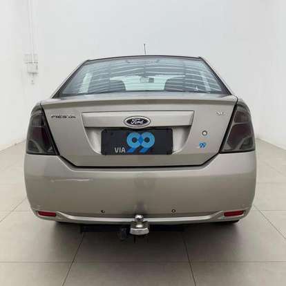 FORD-FIESTA-2011
