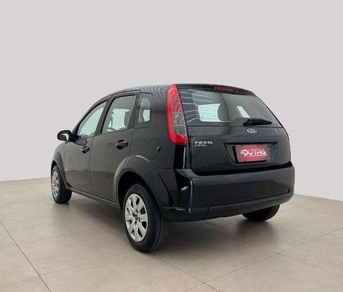 FORD-FIESTA-2012