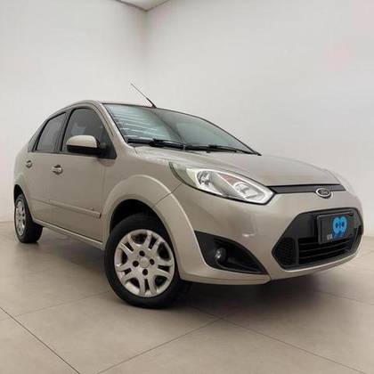 FORD FIESTA 1.6 ROCAM SE 8V FLEX 4P MANUAL