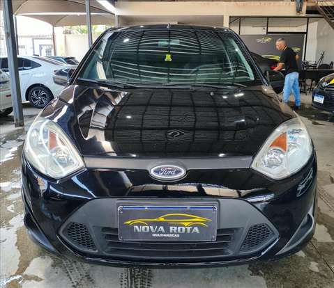 FORD-FIESTA-2012