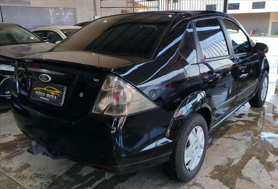 FORD-FIESTA-2012