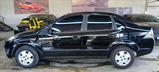 FORD-FIESTA-2012