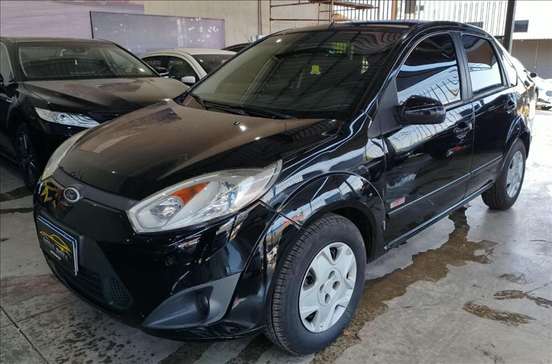 FORD-FIESTA-2012