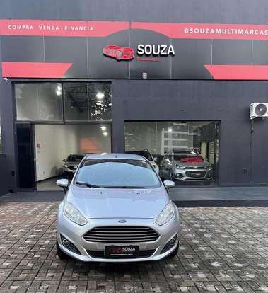 FORD-FIESTA-2015