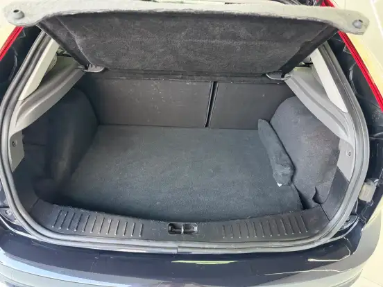 FORD-FOCUS-1.6 GL 16V FLEX 4P MANUAL FORD-FOCUS-2012