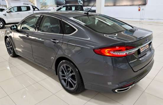 FORD-FUSION-2018