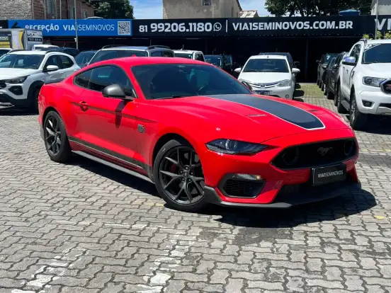 FORD-MUSTANG-2022