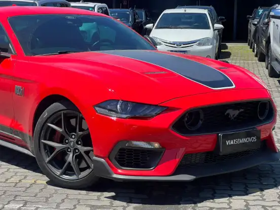 FORD-MUSTANG-2022