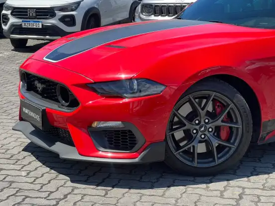 FORD-MUSTANG-2022