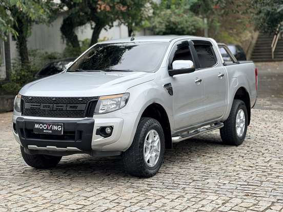 FORD-RANGER-2012