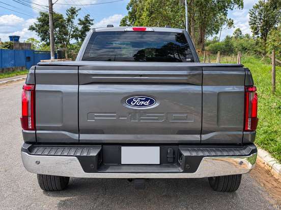 FORD-F-150-2024