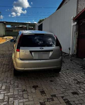 FORD-FIESTA-2012