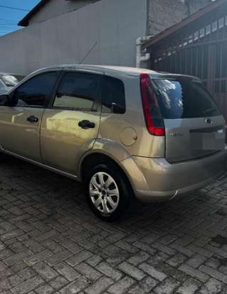FORD-FIESTA-2012