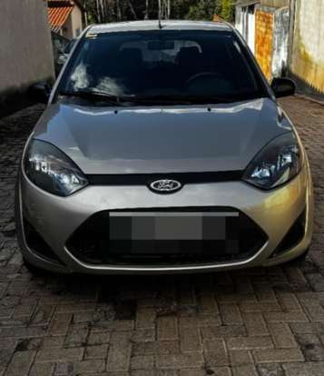 FORD-FIESTA-2012