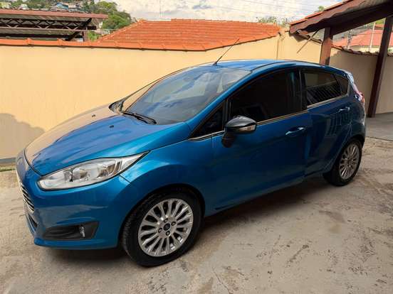 FORD-FIESTA-1.6 TITANIUM HATCH 16V FLEX 4P POWERSHIFT FORD-FIESTA-2013