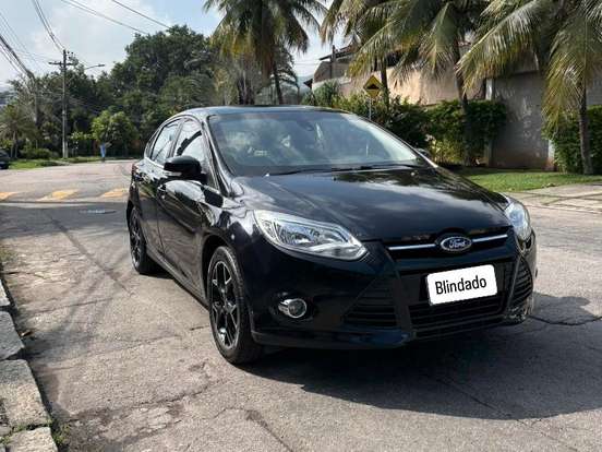 FORD-FOCUS-2.0 TITANIUM PLUS 16V FLEX 4P POWERSHIFT FORD-FOCUS-2015