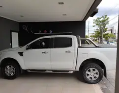 FORD RANGER 2.5 XLT 4X2 CD 16V FLEX 4P MANUAL FORD RANGER 2.5 XLT 4X2 CD 16V FLEX 4P MANUAL