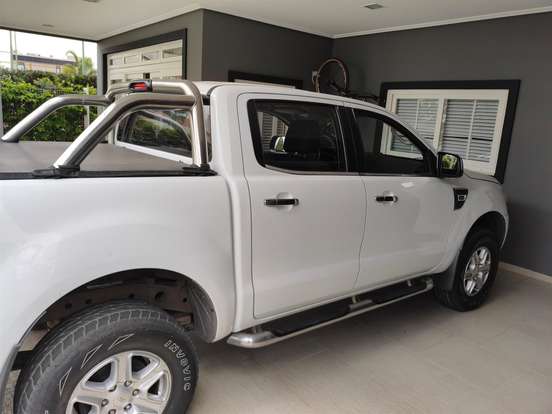 FORD-RANGER-2013
