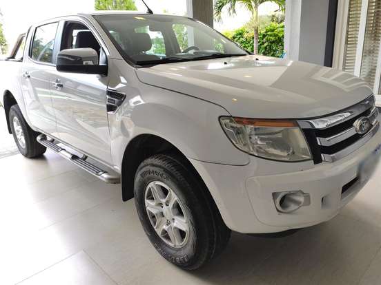 FORD-RANGER-2013