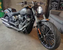 HARLEY-DAVIDSON SOFTAIL BREAKOUT HARLEY-DAVIDSON SOFTAIL BREAKOUT