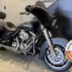 HARLEY-DAVIDSON STREET GLIDE HARLEY-DAVIDSON STREET GLIDE
