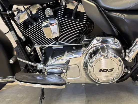 HARLEY-DAVIDSON-STREET GLIDE HARLEY-DAVIDSON-STREET GLIDE-2012