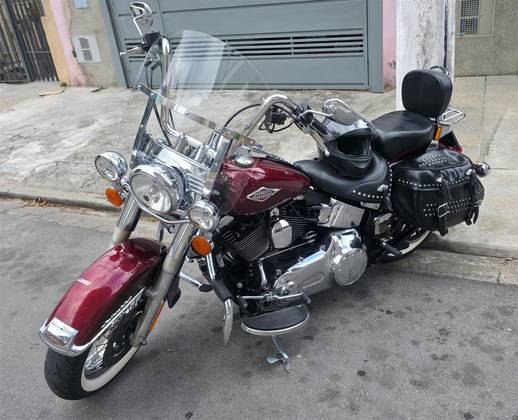 HARLEY-DAVIDSON SOFTAIL HERITAGE CLASSIC 