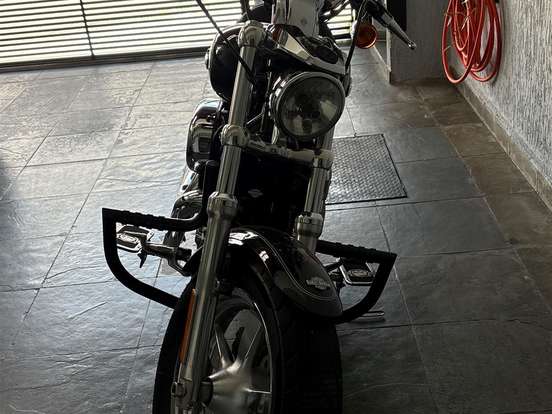 HARLEY-DAVIDSON-SPORTSTER 1200 CUSTOM HARLEY-DAVIDSON-SPORTSTER 1200 CUSTOM-2012