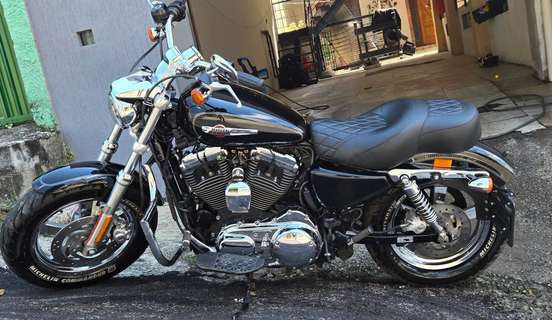 HARLEY-DAVIDSON-SPORTSTER 1200 XL CUSTOM-2012