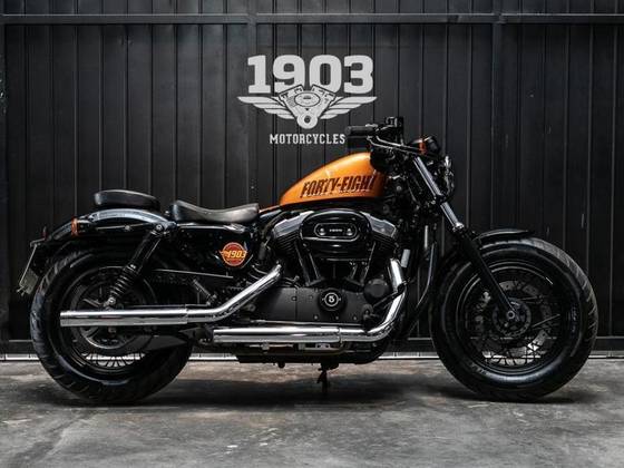 HARLEY-DAVIDSON SPORTSTER FORTY-EIGHT 