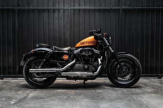 HARLEY-DAVIDSON-SPORTSTER FORTY-EIGHT-2015