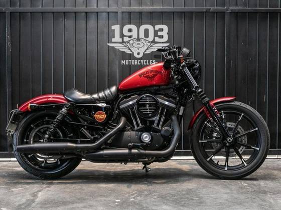 HARLEY-DAVIDSON SPORTSTER XL 883N IRON 