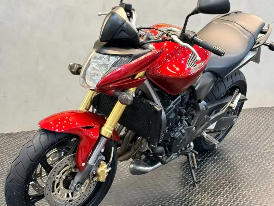 HONDA-CB 600F HORNET HONDA-CB 600F HORNET-2008