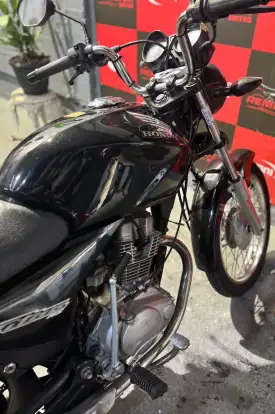 HONDA-CG 150 TITAN ES-2004