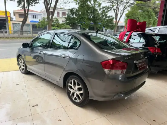 HONDA-CITY-1.5 EX 16V FLEX 4P AUTOMÁTICO HONDA-CITY-2009