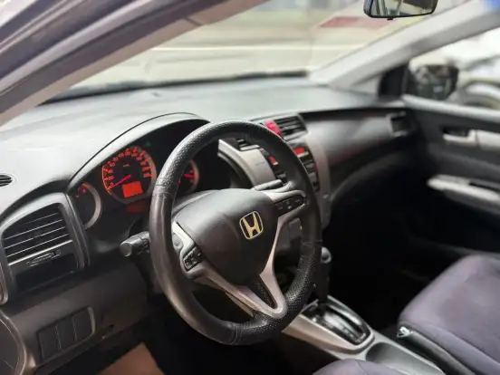 HONDA-CITY-1.5 EX 16V FLEX 4P AUTOMÁTICO HONDA-CITY-2009