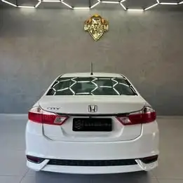 HONDA-CITY-2018