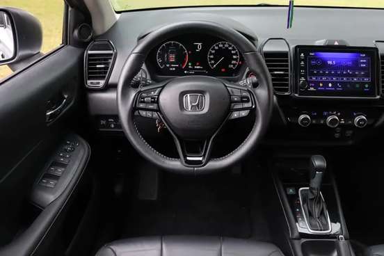 HONDA-CITY-1.5 i-VTEC FLEX HATCH TOURING CVT HONDA-CITY-2024
