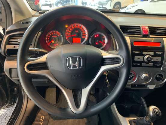 HONDA-CITY-1.5 LX 16V FLEX 4P MANUAL HONDA-CITY-2010