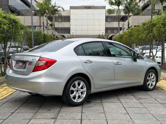 HONDA-CIVIC-2012