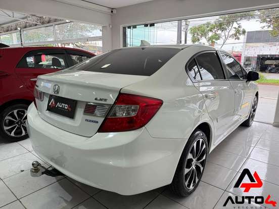 HONDA-CIVIC-1.8 LXS 16V FLEX 4P AUTOMÁTICO HONDA-CIVIC-2015